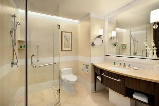 Deluxe, Twin Beds, Shangri La Guilin 2/2