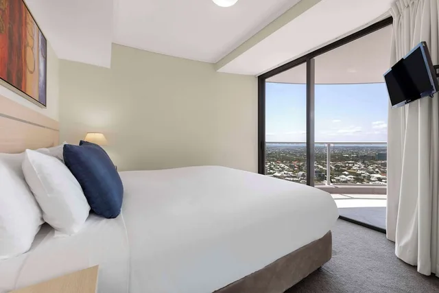 شقة بسرير كوين بغرفة نوم واحدة، Oaks Brisbane Aurora Suites 1/8