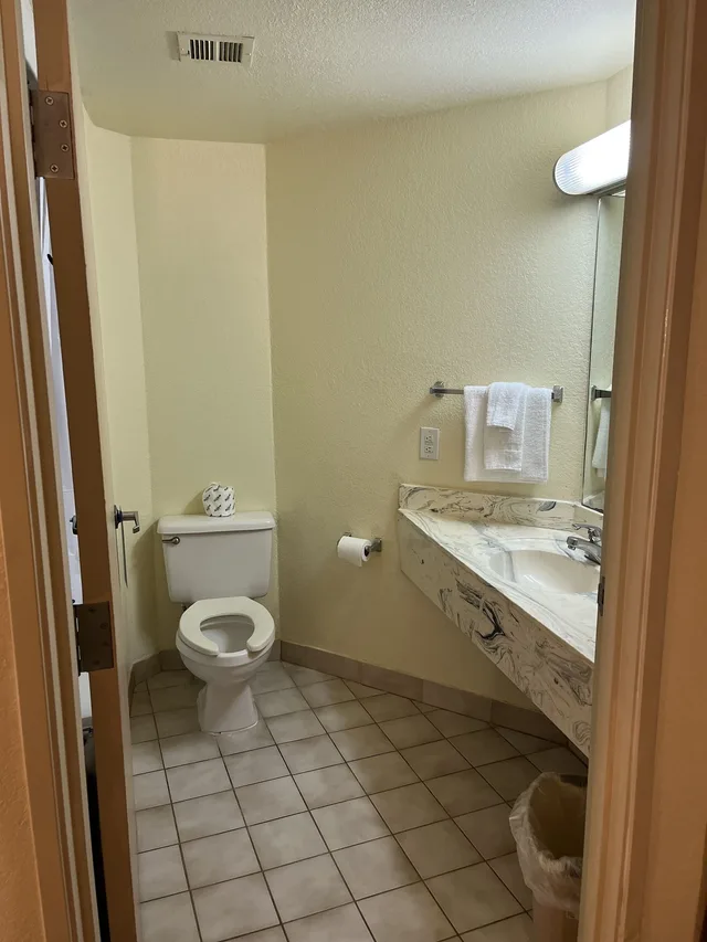 غرفة بسريرين كوين، Howard Johnson by Wyndham Clarksville Tennessee 7/8