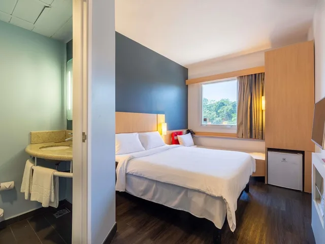 غرفة قياسية بسريرين منفصلين، Ibis Manaus Aeroporto 8/10