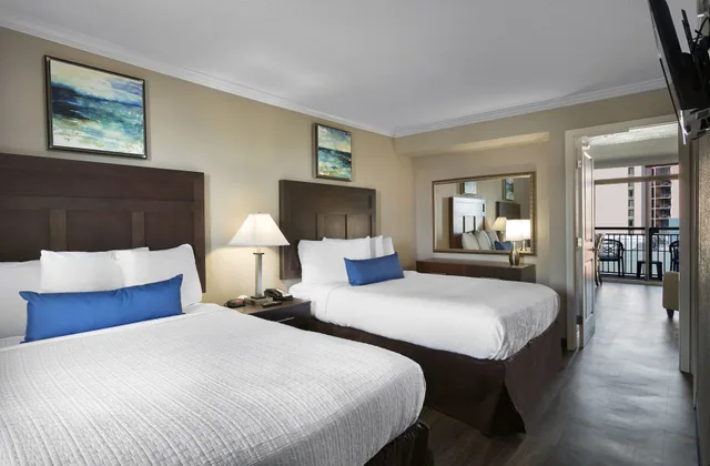 Efficiency, Ocean Front، The Caravelle Resort 2/2