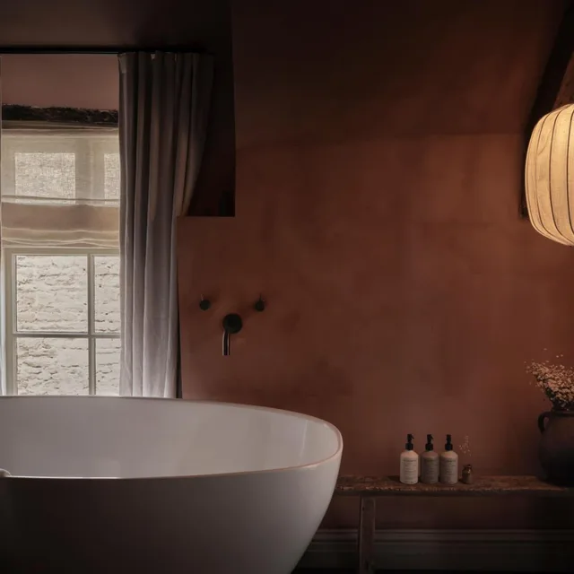 جناح شهر العسل، The Bull At Burford 6/6
