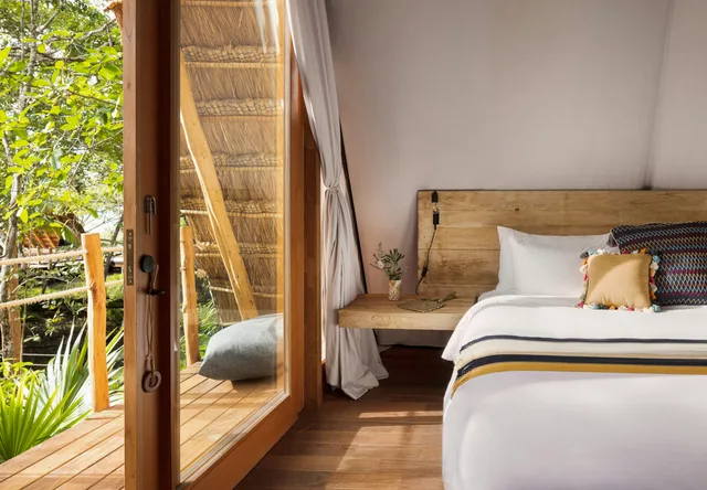 Lagoon Breeze، Our Habitas Bacalar 1/2