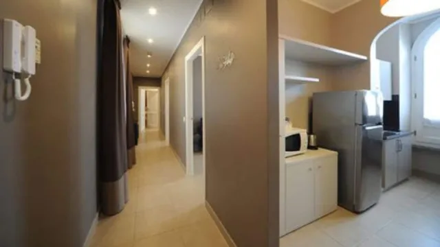 شقة بسريرين منفصلين بغرفتي نوم مع أريكة، Residence Trianon Borgo Pio 8/8