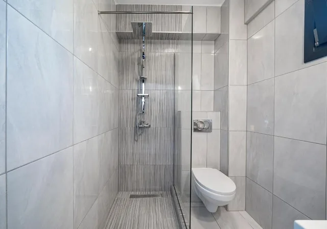 غرفة بسرير مزدوج بإطلالة على المسبح، Avaton Luxury Resort and Spa 4/4