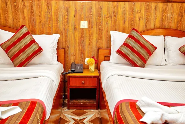 غرفة ديلوكس بسريرين منفصلين، Hotel Grand Holiday 1/8