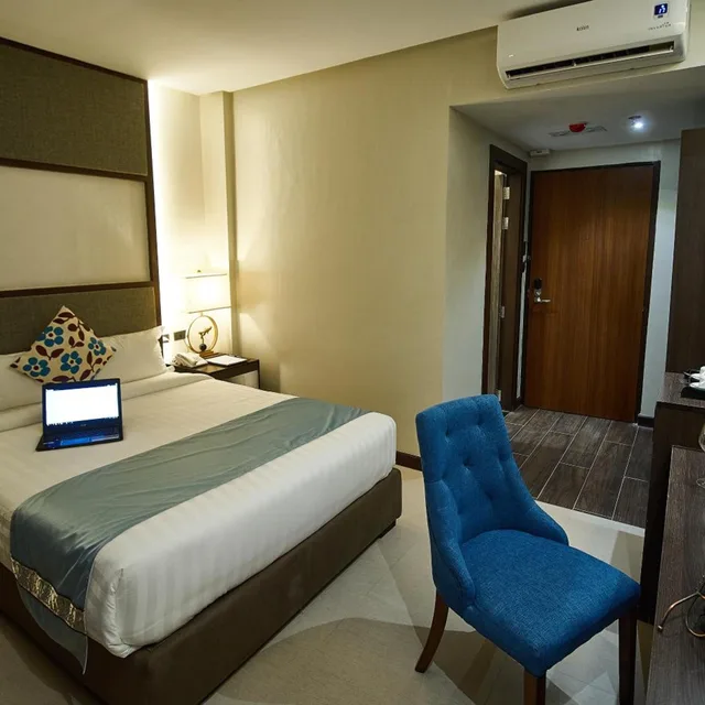 غرفة قياسية بسرير كوين، J7 Hotel Plaza 5/7