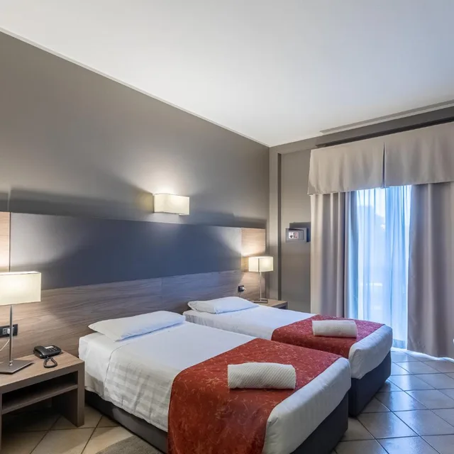 غرفة بسرير كينج، Hotel Sunflower 7/10