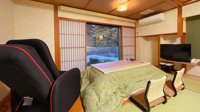 Japanese Western, G, Mountain View, Tsuchiyu Onsen Harumiya Ryokan 1/1