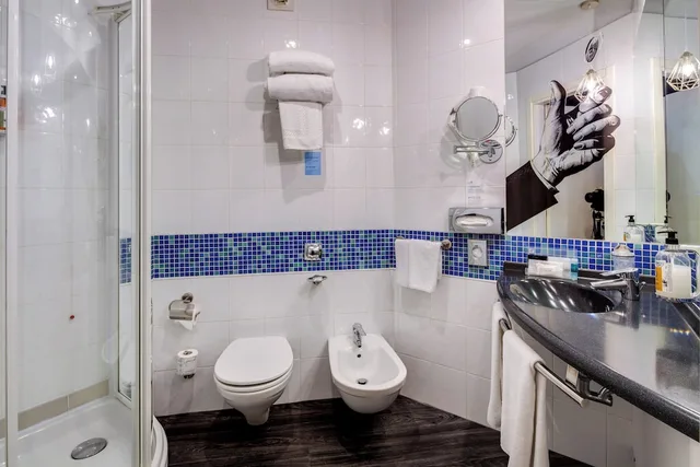 غرفة قياسية بسرير مزدوج مع أريكة، Holiday Inn Bologna - Fiera 6/8