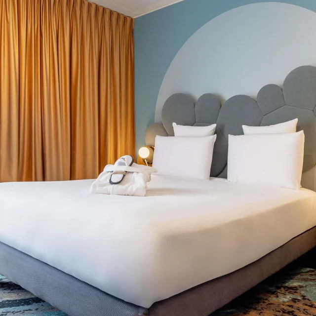 Privilege, Mercure Annecy Centre 1/10