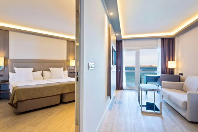 جناح جونيور بسرير مزدوج، Melia Alicante 3/10