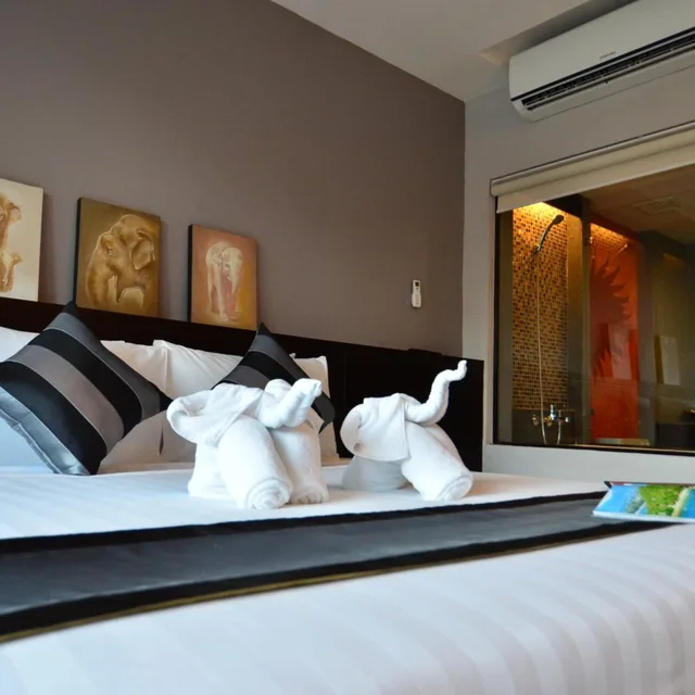 Deluxe, Triple, Chaweng Noi Pool Villa 4/8