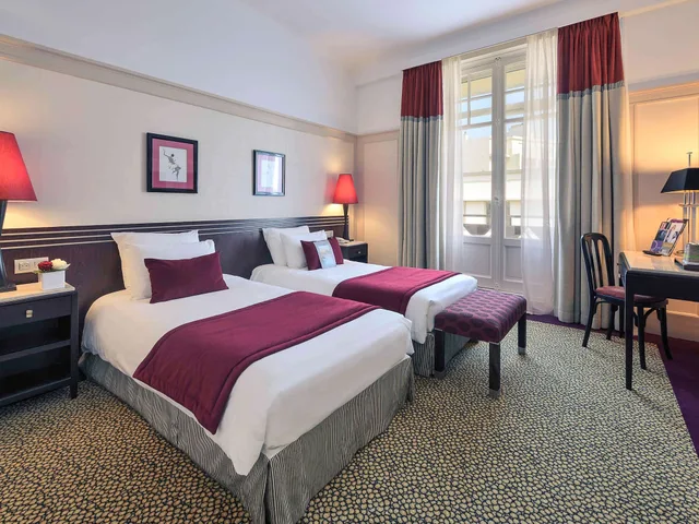 غرفة سوبيريور عائلية بسرير مزدوج مع أريكة، Hotel Plaza Biarritz Plage - Handwritten Collection 4/10