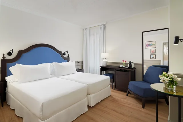 غرفة مفردة بسرير مزدوج، H10 Corregidor Boutique Hotel 3/8