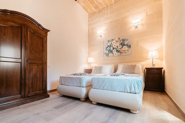 جناح جونيور بسرير كوين في الملحق، PALAZZO VIOLETTA 10/10
