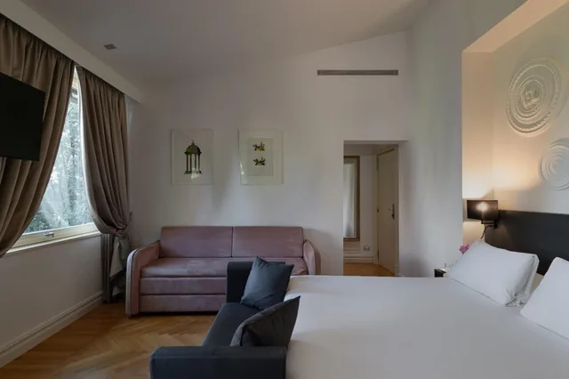 جناح جونيور، Hotel Principe Torlonia 5/10