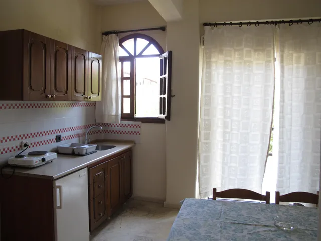 شقة، Ioli Village 2/5