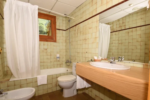 غرفة قياسية ثلاثية، Rvhotels Orri 9/9