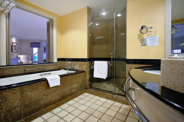 Magellan Club Room, The Magellan Sutera Resort 5/8