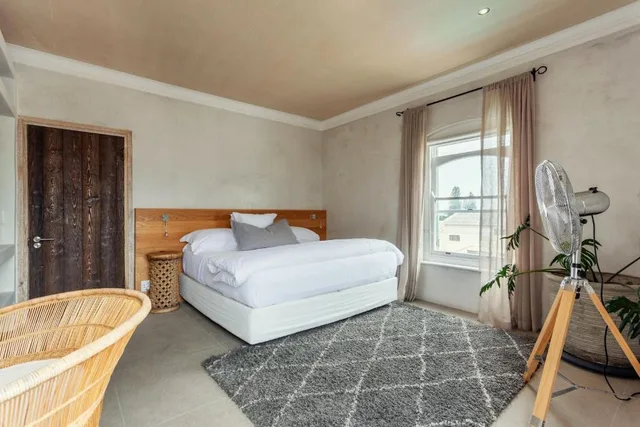 بنتهاوس، Auberge Burgundy Guest House Hermanus 1/1