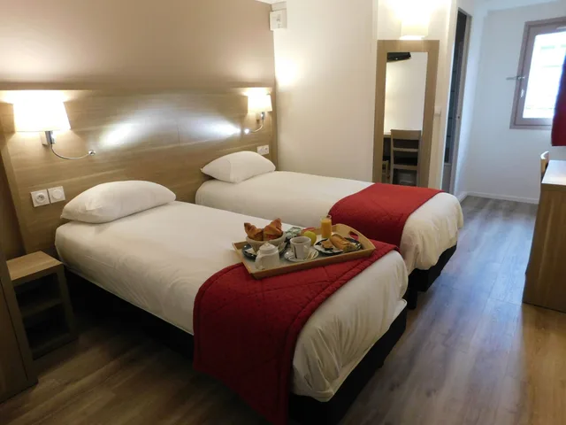 غرفة بسريرين منفصلين، Hotel the Originals Tours Sud Ambacia Ex Inter Hotel Tours Sud Ambacia 1/5