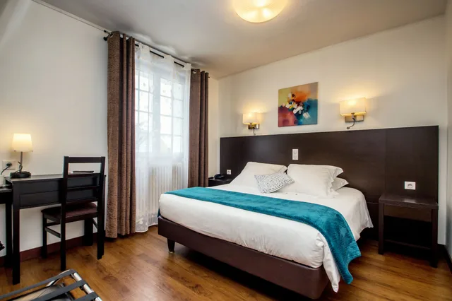 Comfort, Double Bed, Hotel The Originals de la Baie de Morlaix 1/1