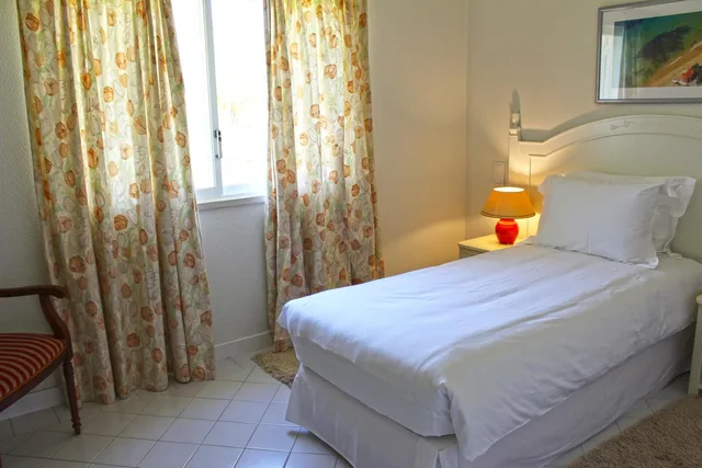 فيلا بـ4 غرف نوم بمسبح خاص، Rocha Brava Village Resort 4/10