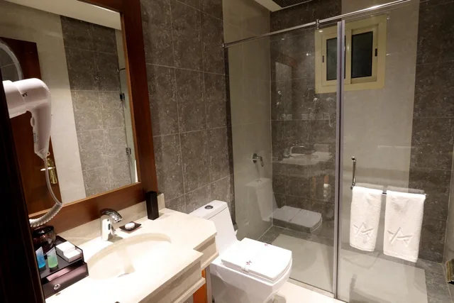 Deluxe, Double Bed, Al Malqa Elite Hotel 6/8