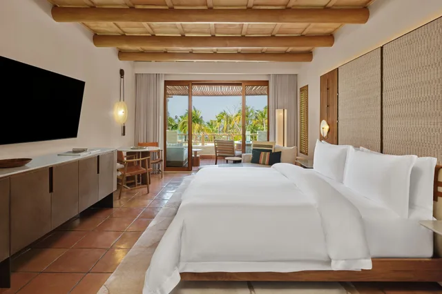 Room, King Bed, Beach Front، St Regis Punta Mita Resort 6/10