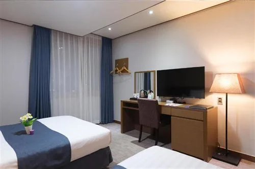 غرفة بسريرين منفصلين، Benikea Hotel Jeju 1/1