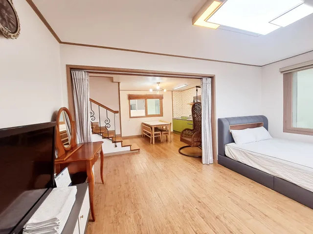 Duplex, Apartment, Double and Twin Beds, Gillime Pension 3/10