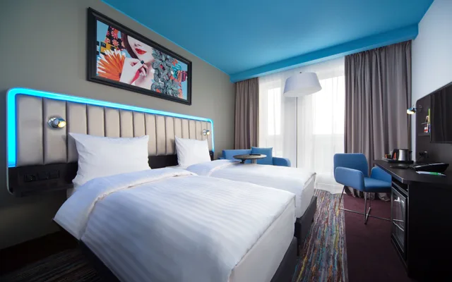 Standard, King Bed, Old Town View, PARK INN BY RADISSON RIGA VALDEMARA 5/9