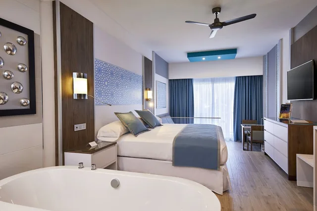2 Bedrooms, Junior Suite, Superior, 2 Double Beds, Hotel RIU Palace Riviera Maya All Inclusive 2/3