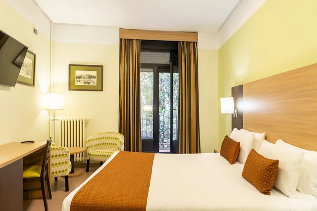 غرفة سوبيريور بسريرين منفصلين، Hostal Ballesta 2/5