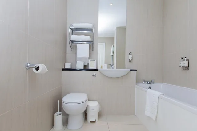 غرفة تنفيذية بسرير كينج، Aberdeen Douglas Hotel 7/10