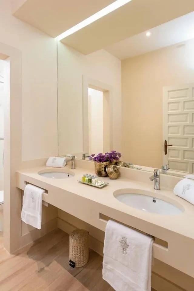 Apartment, King Bed, Two Story, Sofa، Palacio Bucarelli 9/10