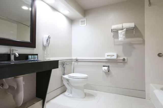 جناح، Best Western Lanai Garden Inn & Suites 5/7