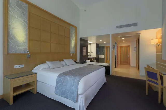 جناح رئاسي بسرير كينج، Riu Plaza Guadalajara 2/5