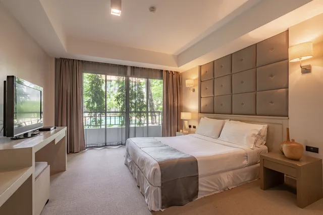 غرفة سوبيريور بسرير مزدوج بإطلالة على المسبح، Oun Hotel Bangkok 3/4