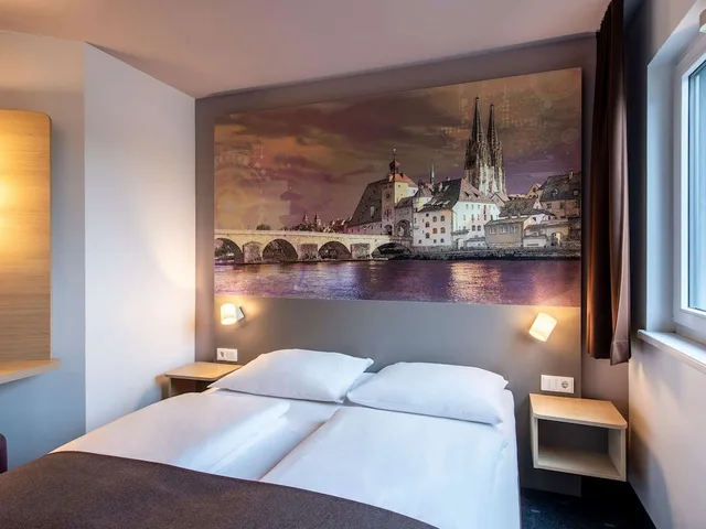 غرفة بسرير كوين، B&B Hotel Regensburg 3/8
