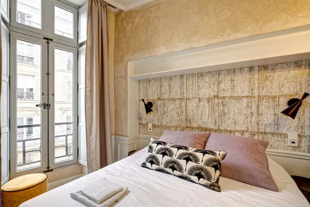 استوديو بسرير كوين، Apartments Du Louvre - St-Honoré 2/3