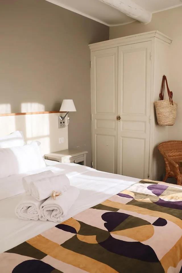 Signature, Twin Beds, Domaine Cie 7/8