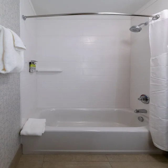 غرفة بسريرين كوين، Holiday Inn Express Suites Marion 3/4