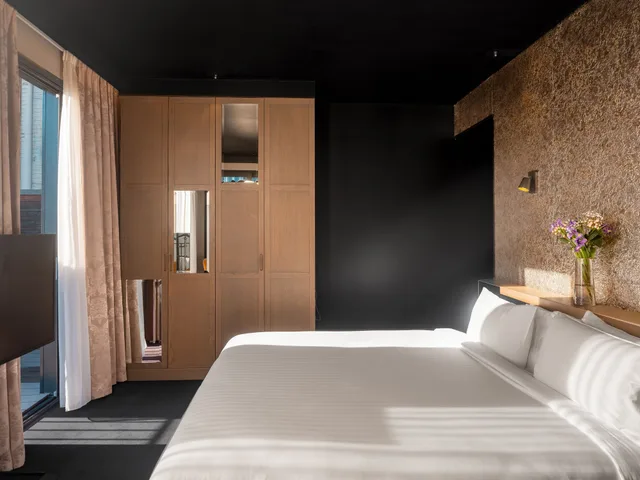 Duplex, Spa, Queen Bed، Grand Hotel Lafayette Buffault 1/4