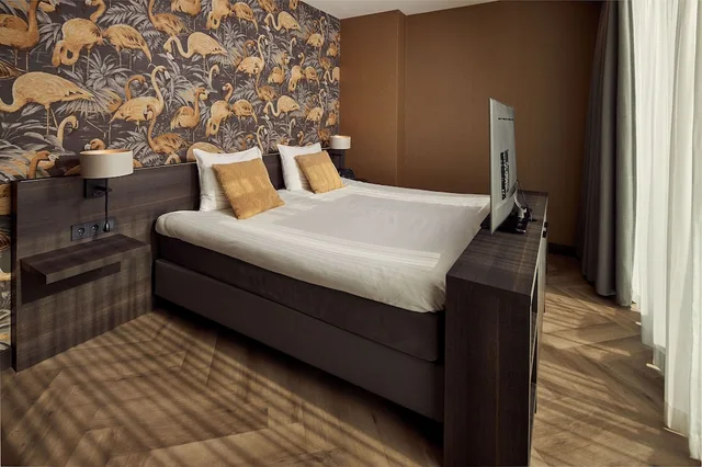 2 Bedrooms, Exclusive, Apartment, Sauna، Van der Valk Hotel Leeuwarden 1/10