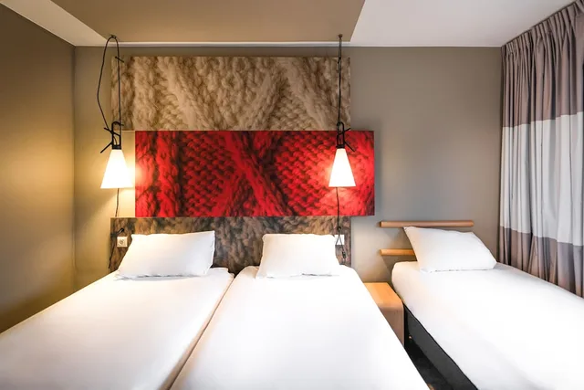 غرفة بثلاثة أسرّة، Ibis Amsterdam Centre Hotel 8/10
