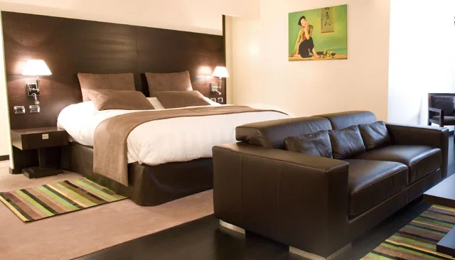 جناح جونيور بسرير كوين، Palladia Hotel 1/1