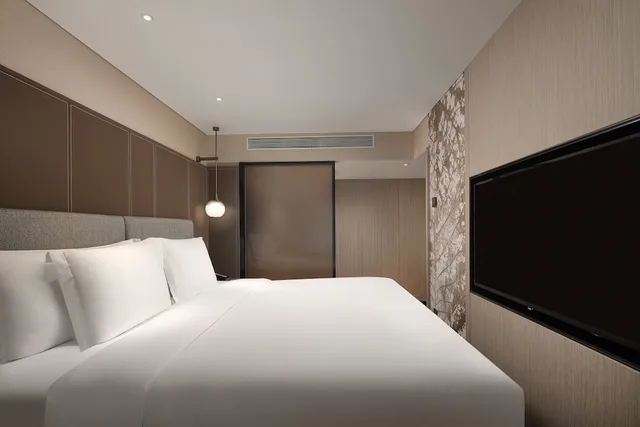 1 Bedroom, Theme, Crowne, Family, Double Bed, Child Area، Crowne Plaza CHONGLI RESORT 1/7