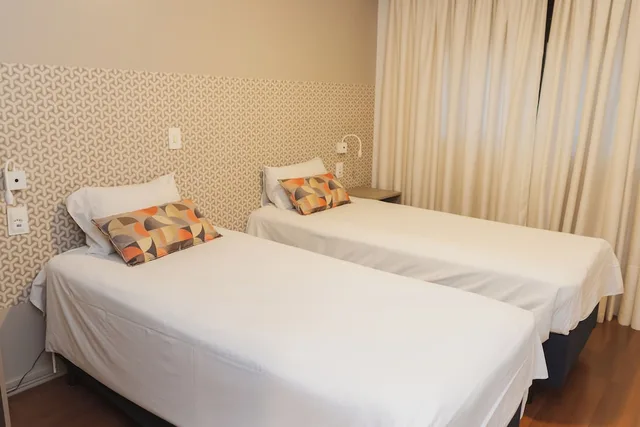 Standard, Twin Beds, Sofa, Balcony, Intercity Curitiba 7 de Setembro 2/3